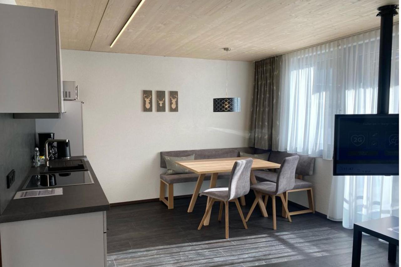 Haus Pitzi Apartamento Sankt Anton am Arlberg Exterior foto